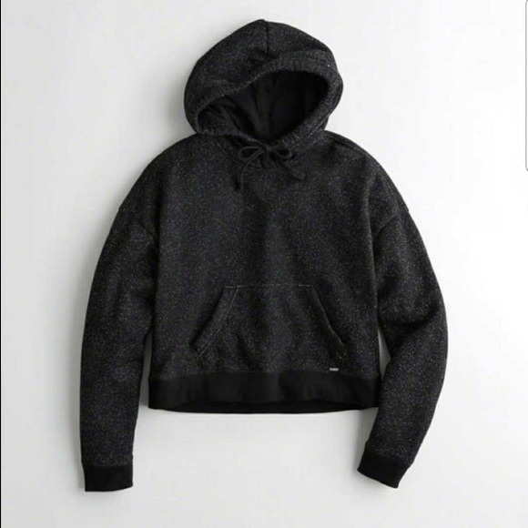 hollister hooded sweater
